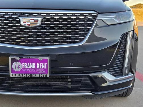 2022 Cadillac XT6 Premium Luxury FWD