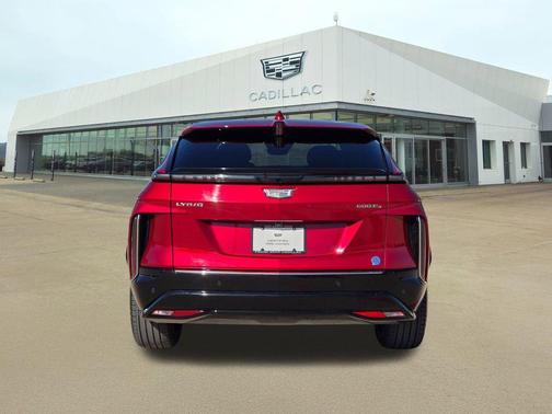 2024 Cadillac LYRIQ Luxury