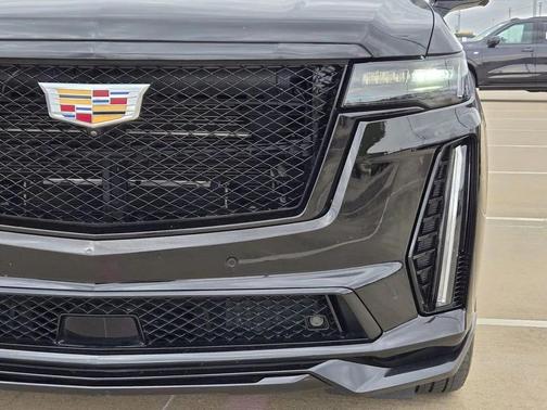 2023 Cadillac Escalade V-Series