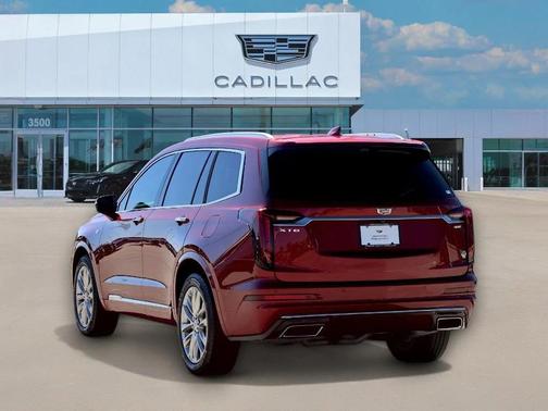 2023 Cadillac XT6 Premium Luxury FWD