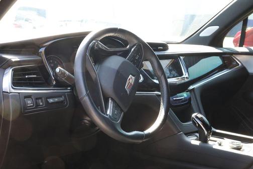 2023 Cadillac XT6 Premium Luxury FWD