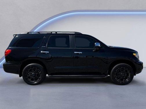 2014 Toyota Sequoia Platinum