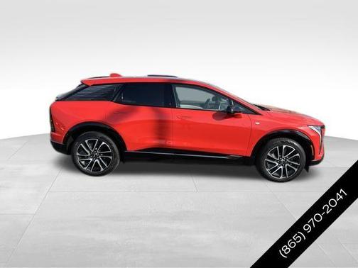 2025 Cadillac OPTIQ Sport