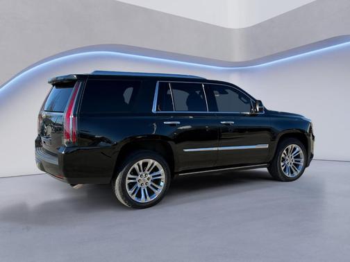 2020 Cadillac Escalade Platinum