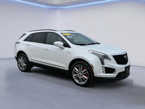 2023 Cadillac XT5 Sport