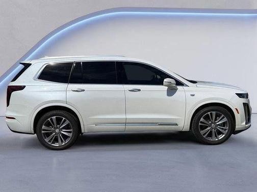 2020 Cadillac XT6 Premium Luxury FWD