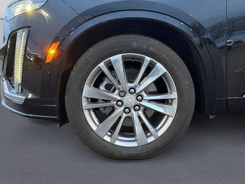 2024 Cadillac XT6 Premium Luxury AWD