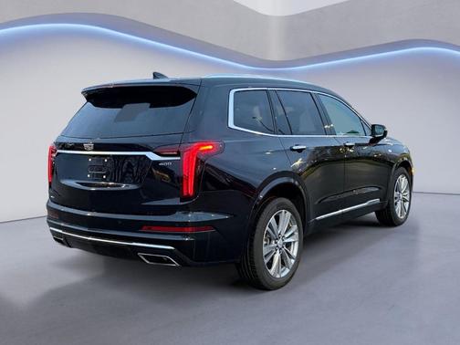 2024 Cadillac XT6 Premium Luxury AWD