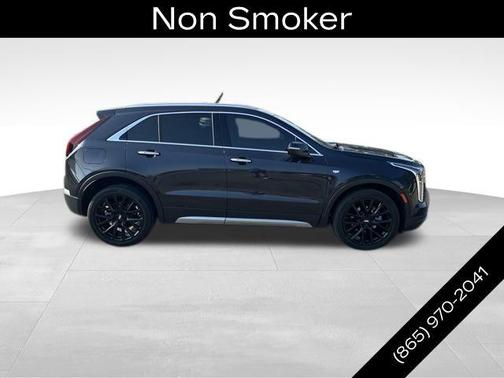 2022 Cadillac XT4 Premium Luxury