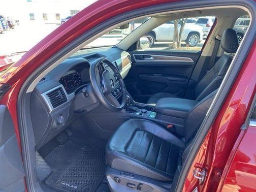 2018 Volkswagen Atlas 3.6L SEL Premium