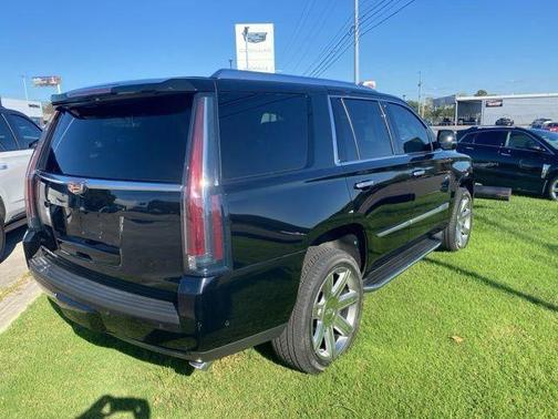 2019 Cadillac Escalade Luxury