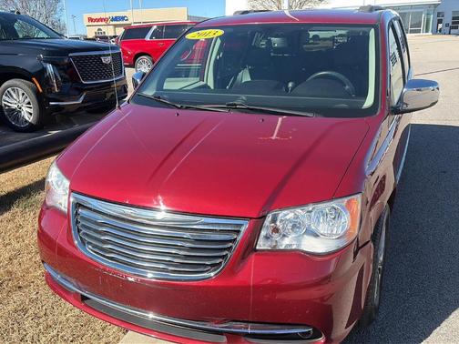 2013 Chrysler Town & Country Touring-L
