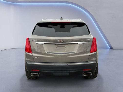 2018 Cadillac XT5 Premium Luxury