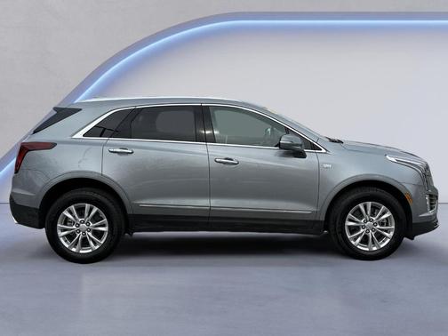 2025 Cadillac XT5 Luxury