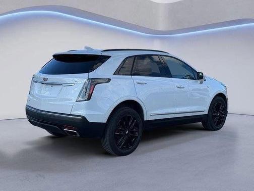 2024 Cadillac XT5 Sport
