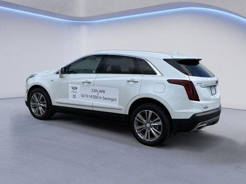 Crystal White Tri-Coat 2026 Cadillac XT5 Premium Luxury