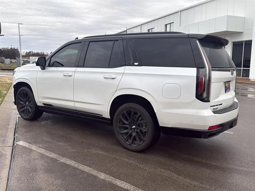 2024 Cadillac Escalade Sport