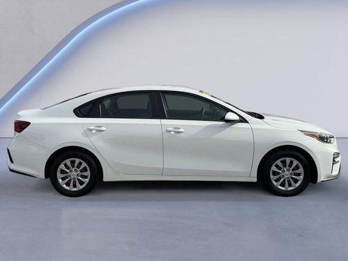 2020 Kia Forte FE