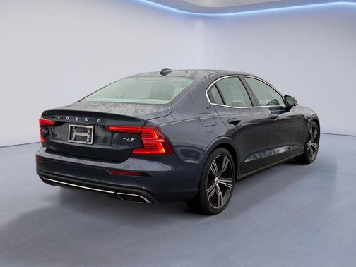 2019 Volvo S60 T6 Inscription