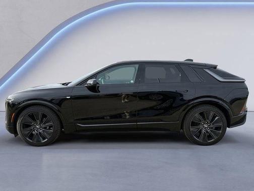 2025 Cadillac LYRIQ Sport