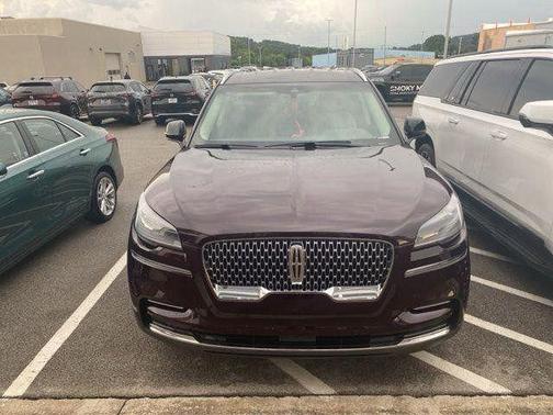 2023 Lincoln Aviator Standard AWD