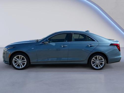 2023 Cadillac CT4 Luxury