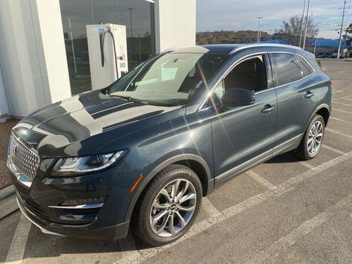 2019 Lincoln MKC Select
