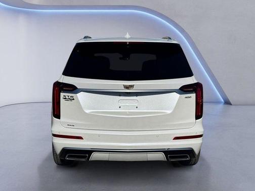 2022 Cadillac XT6 Premium Luxury AWD