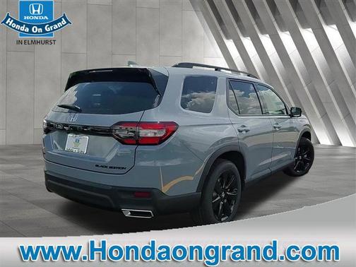 2025 Honda Pilot Black Edition