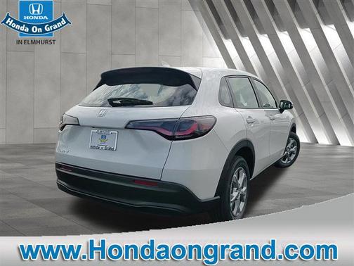 2025 Honda HR-V LX