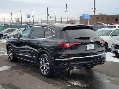 2022 Acura MDX w/Technology Package