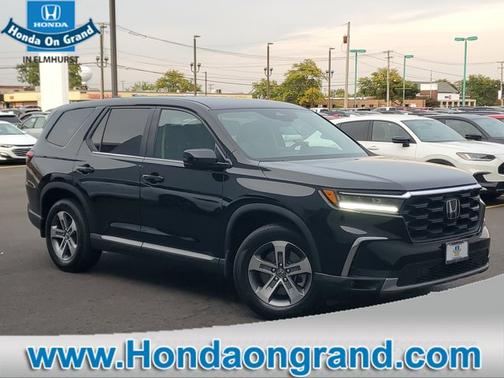 2023 Honda Pilot EX-L 8 Passenger