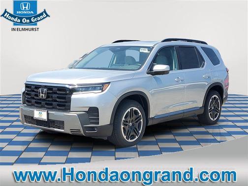 Solar Silver Metallic 2026 Honda Pilot Touring S