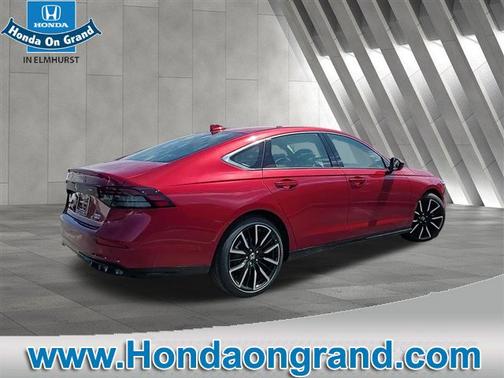 2025 Honda Accord Hybrid Touring