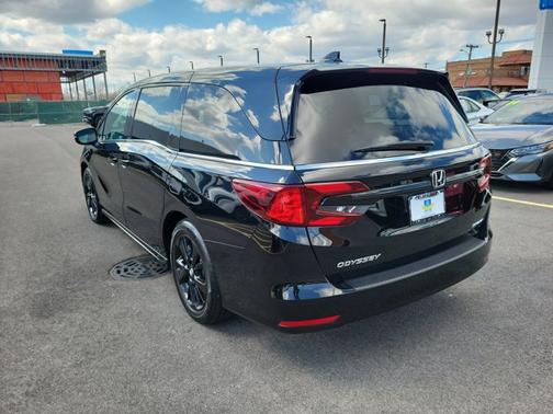 2024 Honda Odyssey Sport
