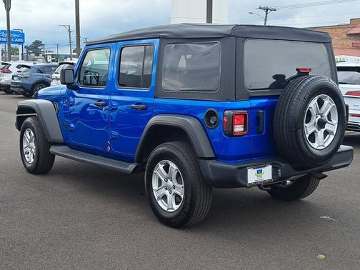 2022 Jeep Wrangler Unlimited Sport S