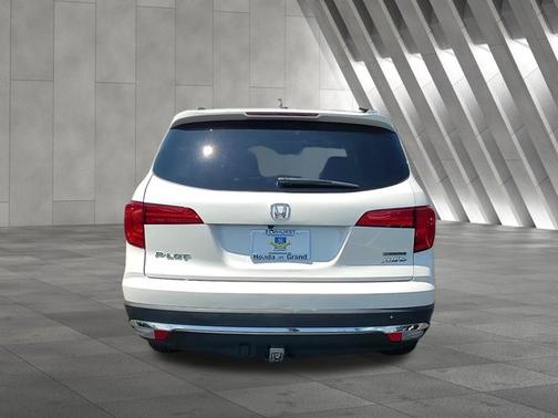 2017 Honda Pilot Touring