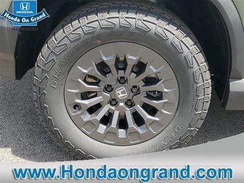 Ash Green Metallic 2026 Honda Passport TrailSport