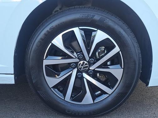 2024 Volkswagen Jetta S