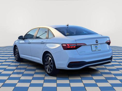 2024 Volkswagen Jetta S