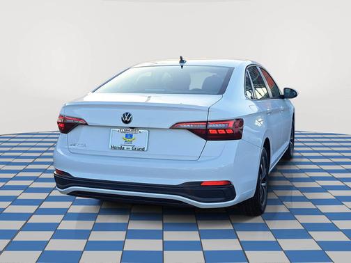 2024 Volkswagen Jetta S