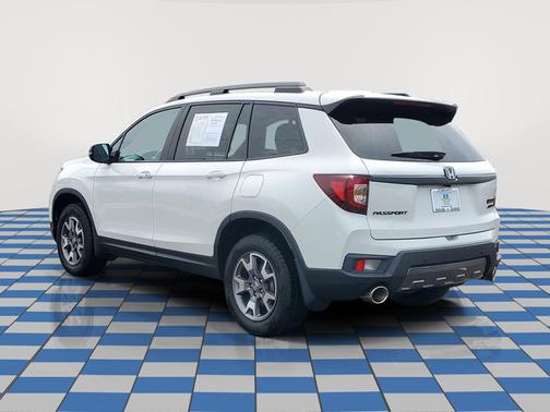 White 2023 Honda Passport TrailSport