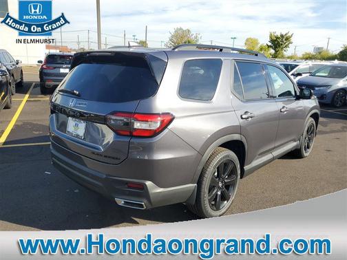 2025 Honda Pilot Black Edition