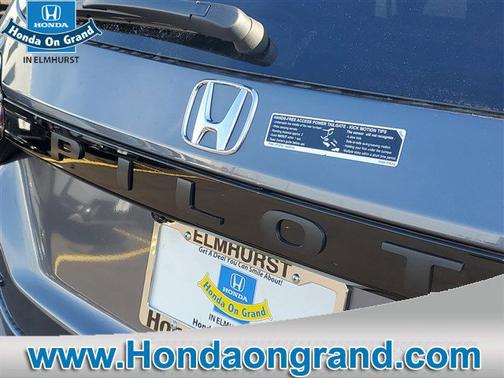 2025 Honda Pilot Black Edition