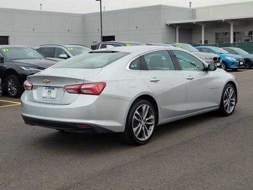 2022 Chevrolet Malibu LT