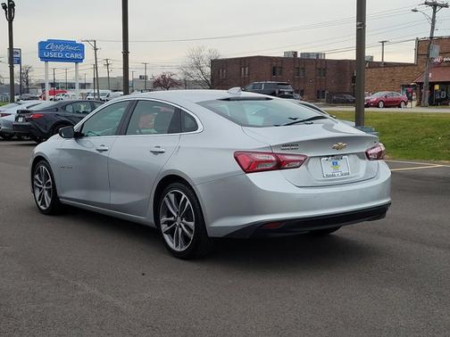 2022 Chevrolet Malibu LT