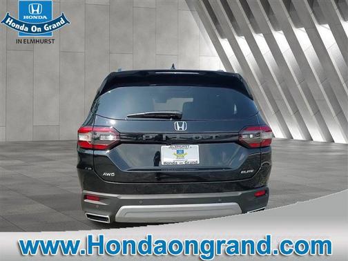 2025 Honda Pilot Elite