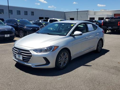 Symphony Silver 2018 Hyundai ELANTRA SEL