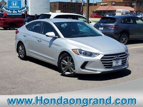 Symphony Silver 2018 Hyundai ELANTRA SEL