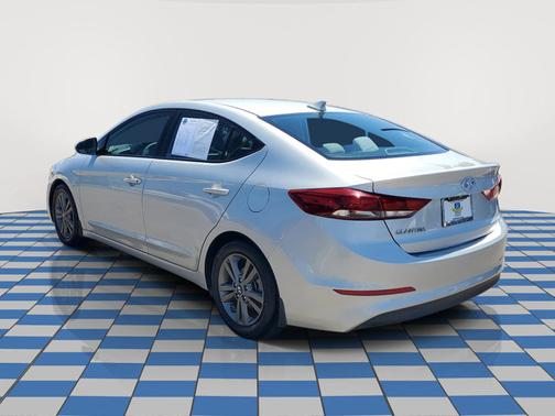 Symphony Silver 2018 Hyundai ELANTRA SEL
